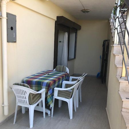 Teras Butik Apart Karaburun  Eksteriør bilde