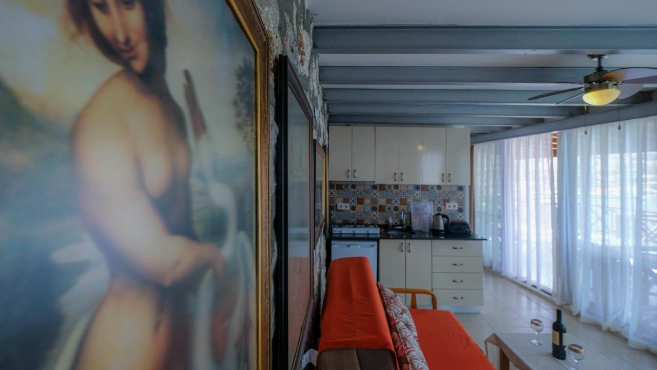 Teras Butik Apart Karaburun  Eksteriør bilde