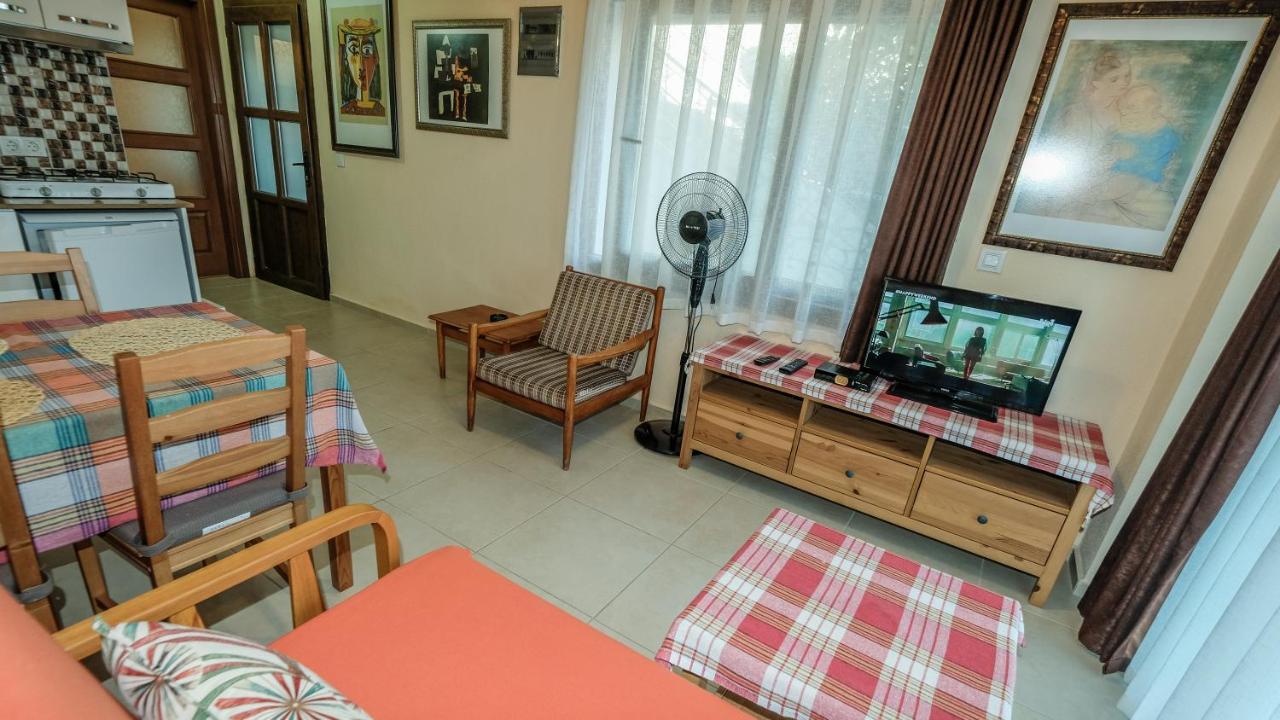 Teras Butik Apart Karaburun  Eksteriør bilde